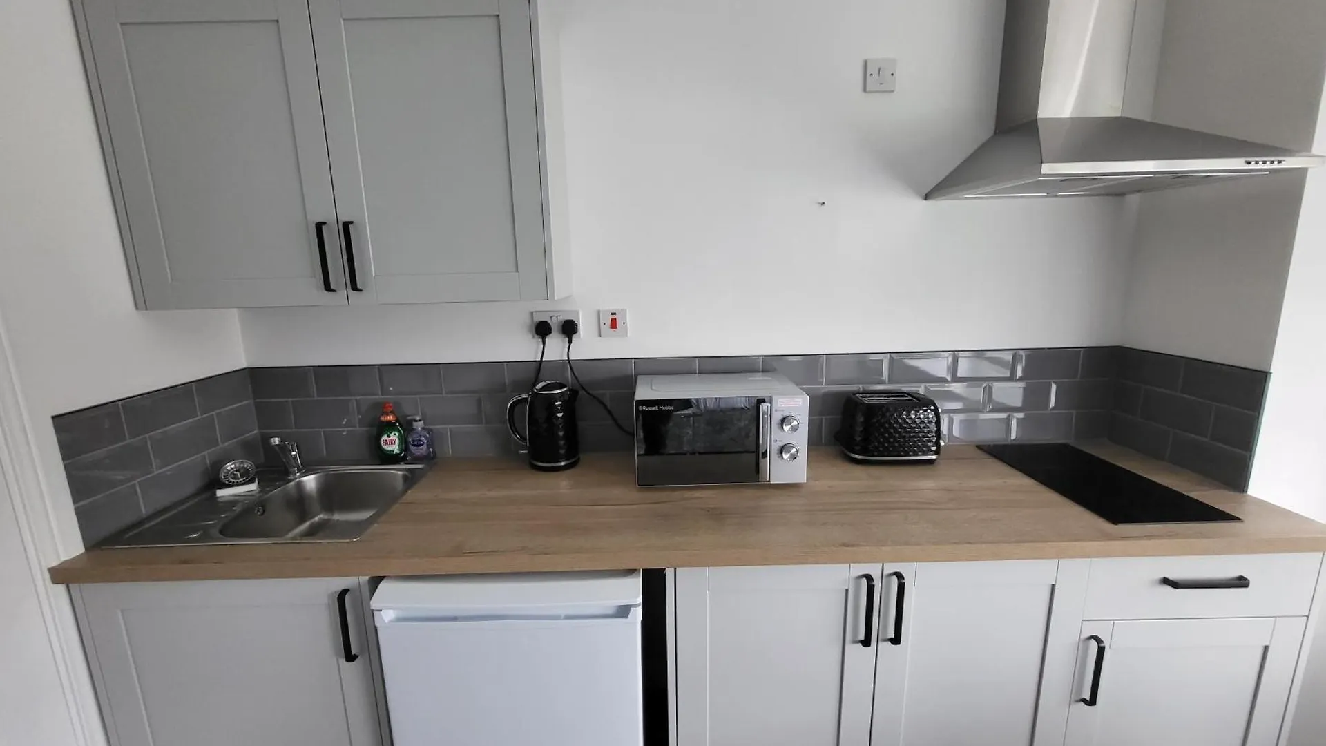 Comfortable Stay - Alfreton Road نوتينغهام 0*,