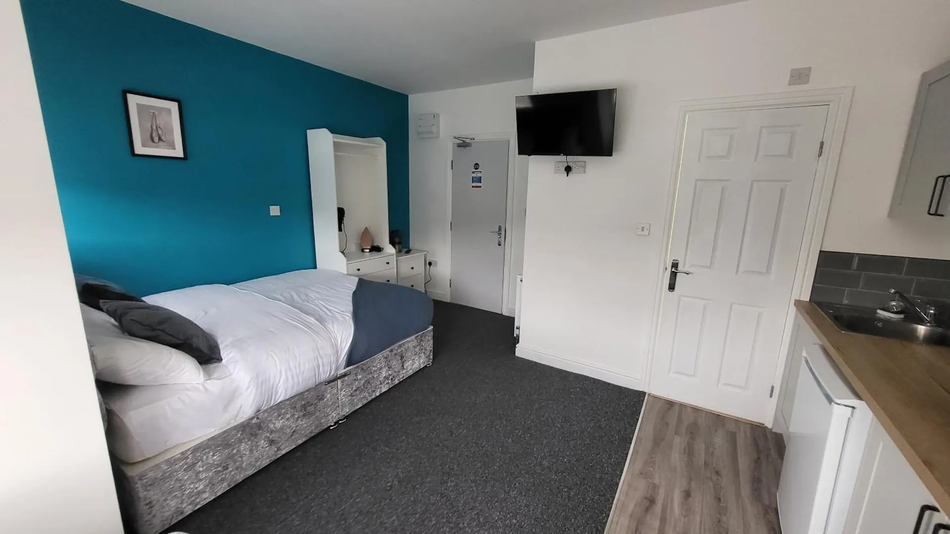 بيت ضيافة Comfortable Stay - Alfreton Road نوتينغهام